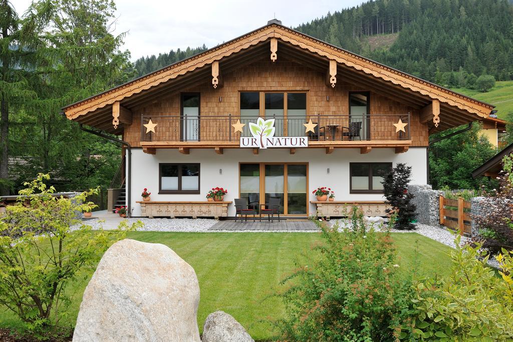 Ur-Natur Appartements Maria Alm am Steinernen Meer Exteriör bild