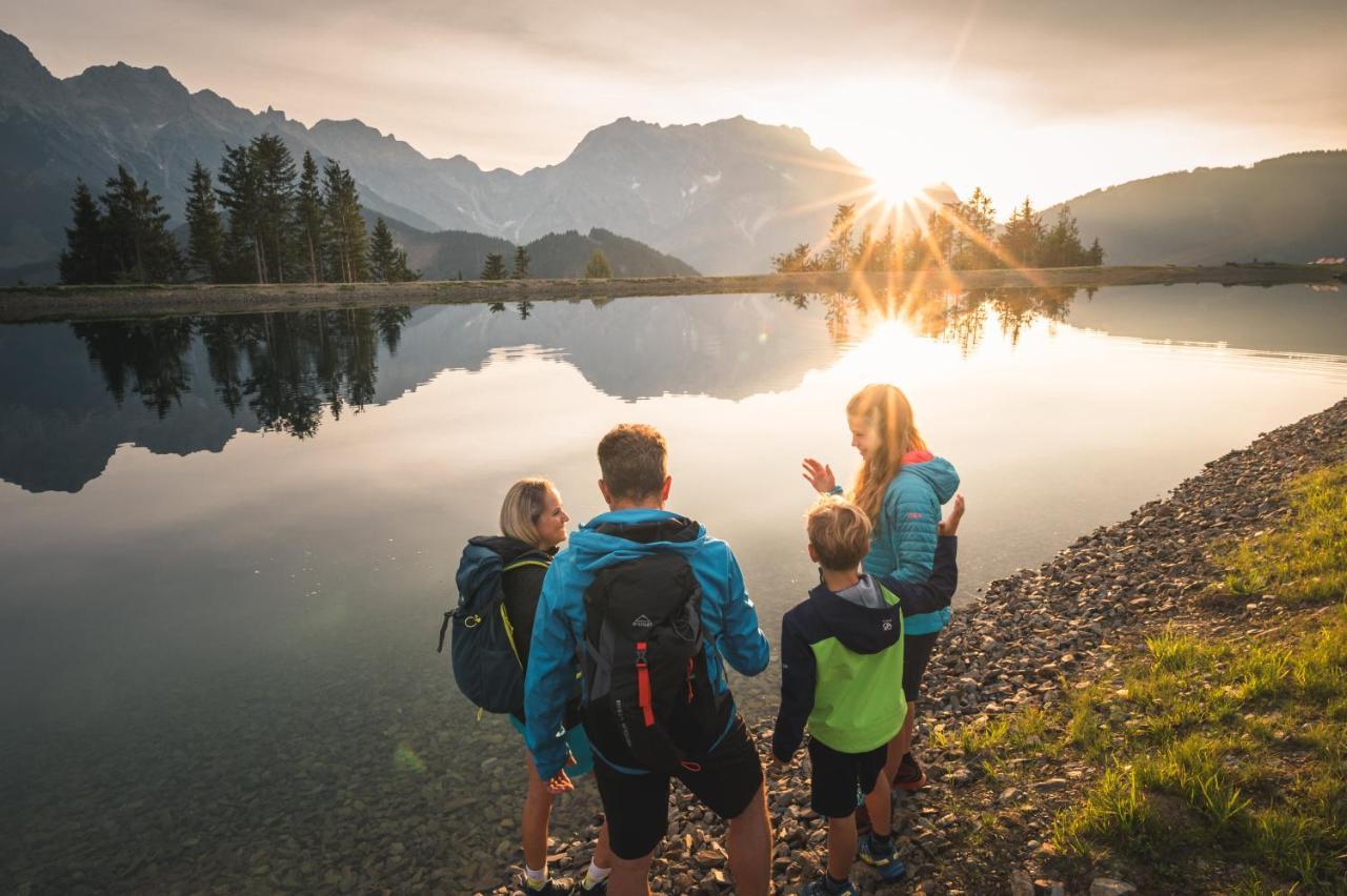 Ur-Natur Appartements Maria Alm am Steinernen Meer Exteriör bild