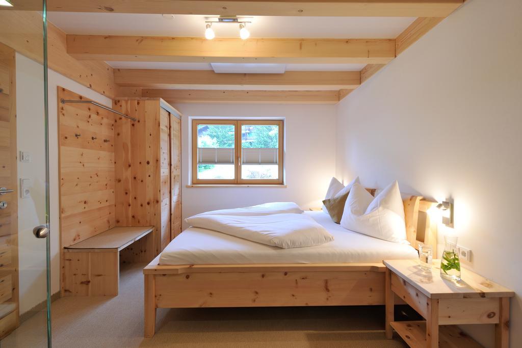 Ur-Natur Appartements Maria Alm am Steinernen Meer Exteriör bild